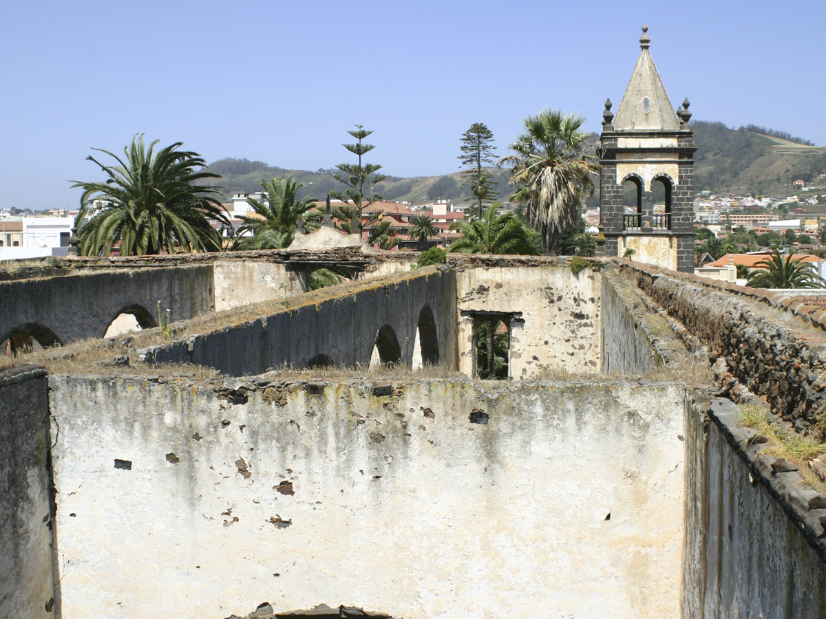 f11_2421.jpg