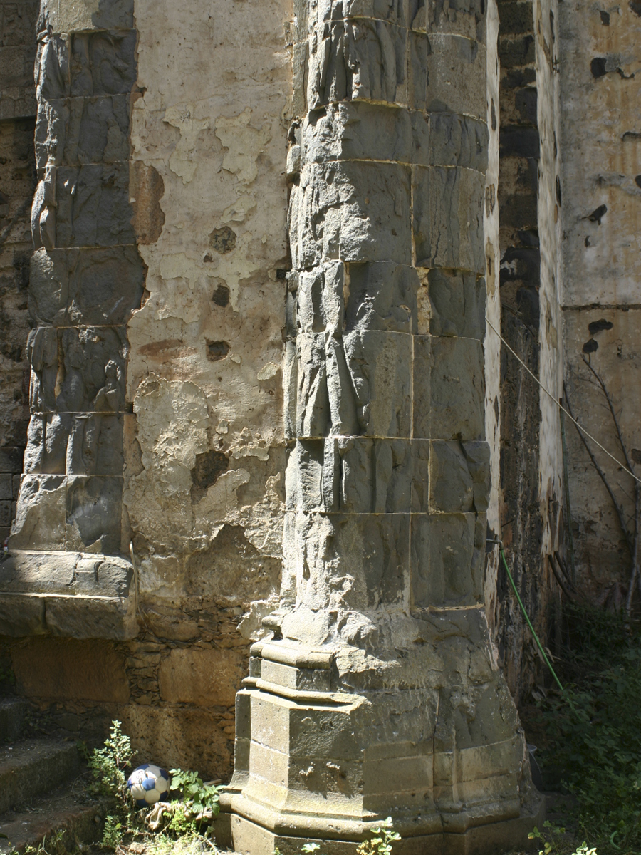 f25_2435.jpg
