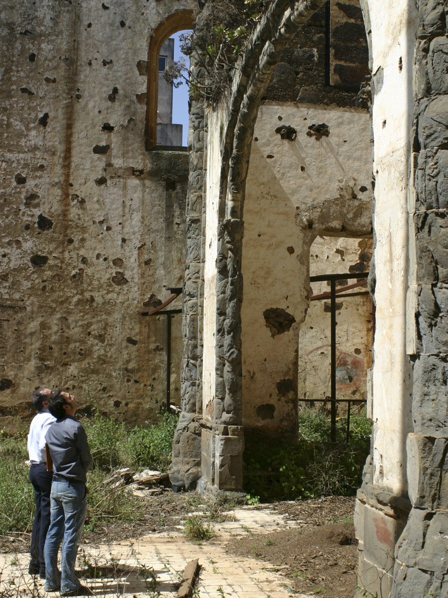 f29_2439.jpg
