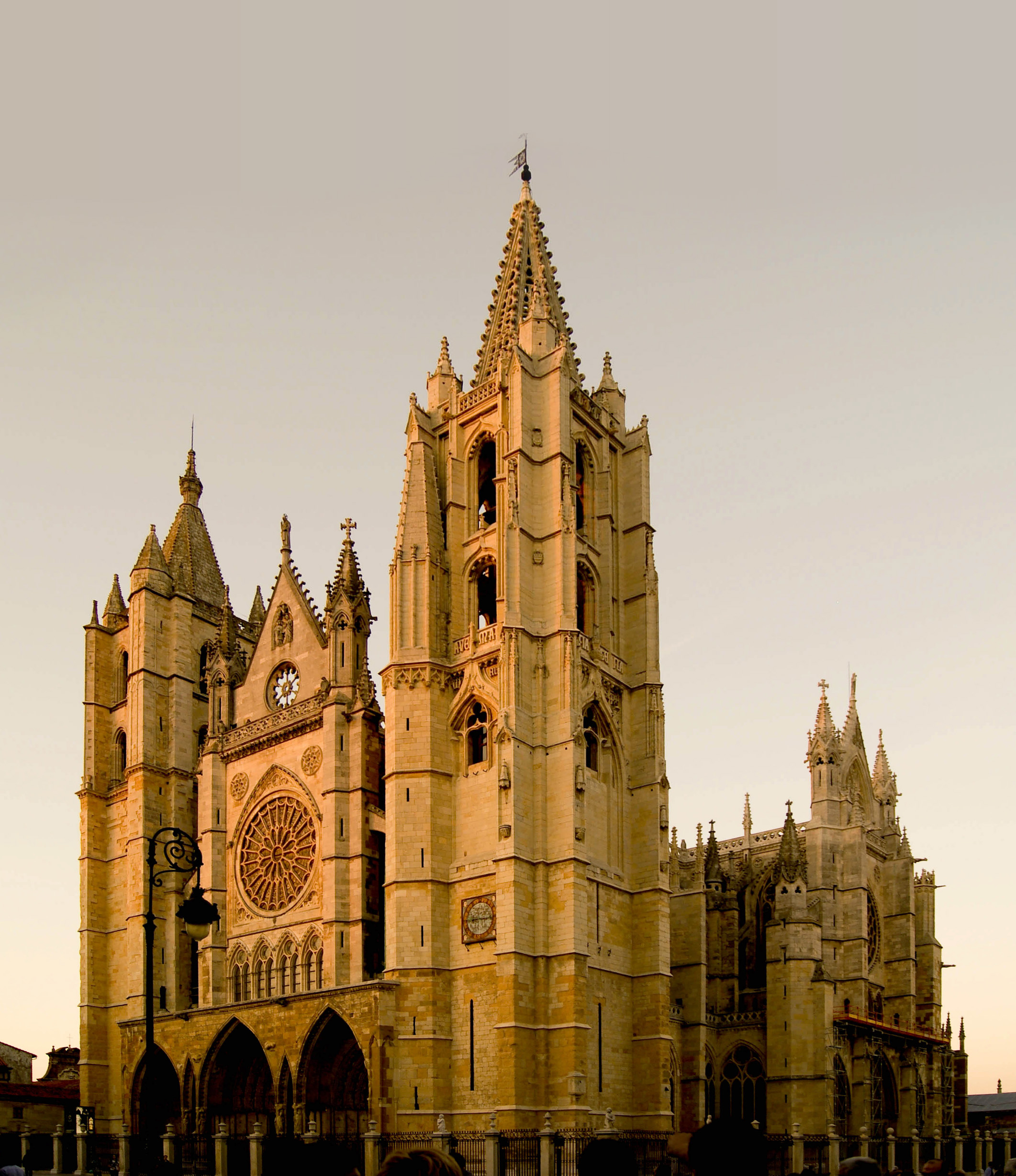 catedral_de_leon_corregida_5524.jpg