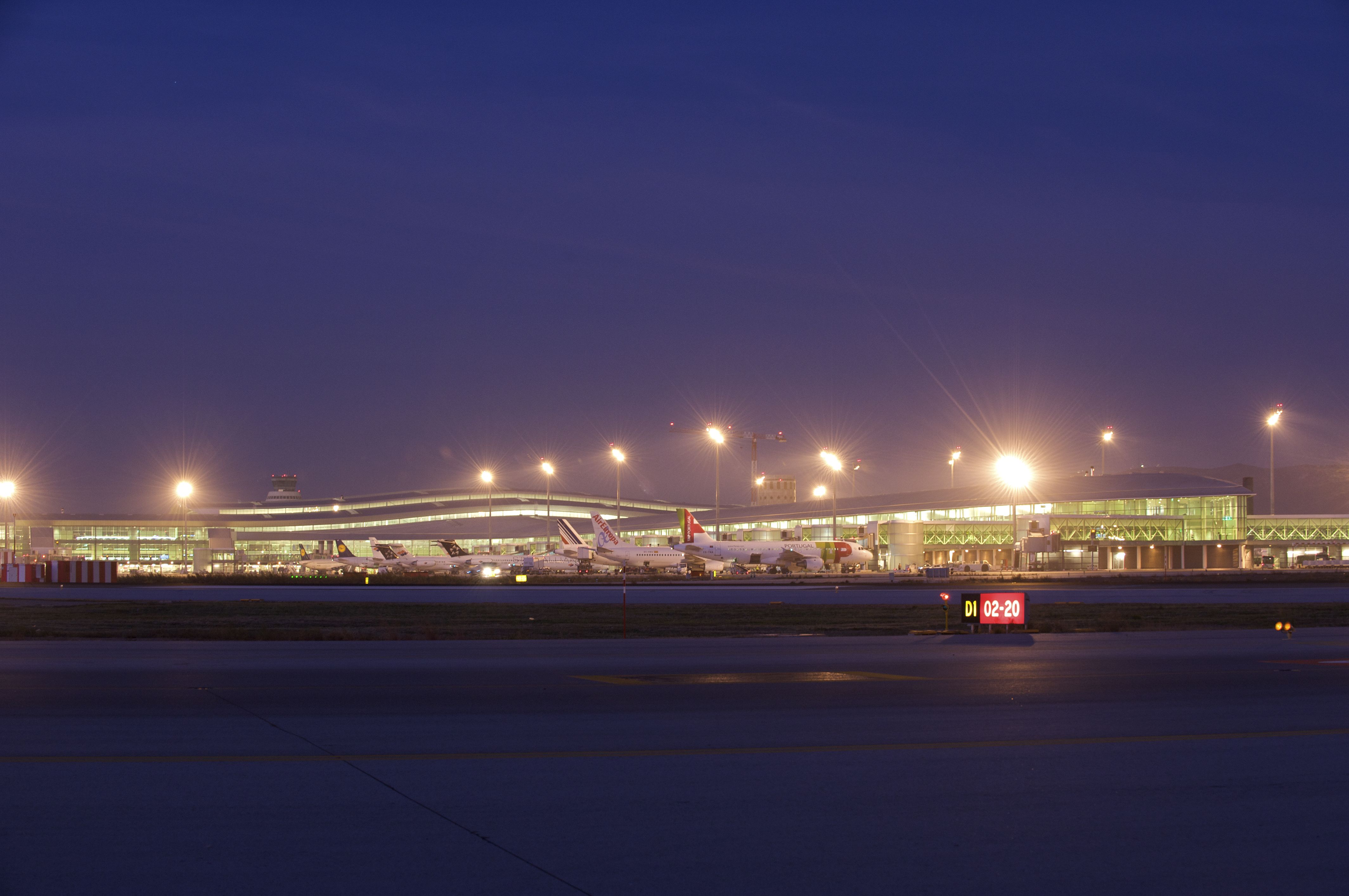 ae000086168_6441.jpg