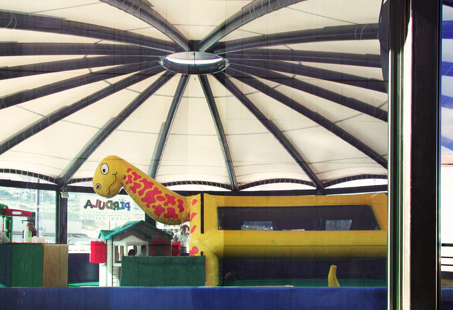 guarderia_centro_comercial_punta_larga_tenerife_0_fly_6951.jpg